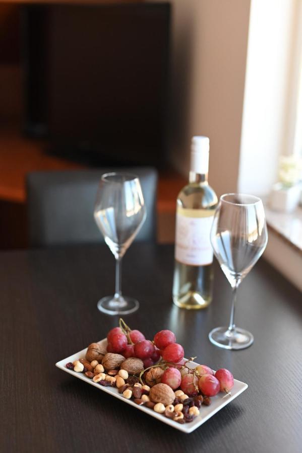 Sunset Beach Suites Kožino Dış mekan fotoğraf